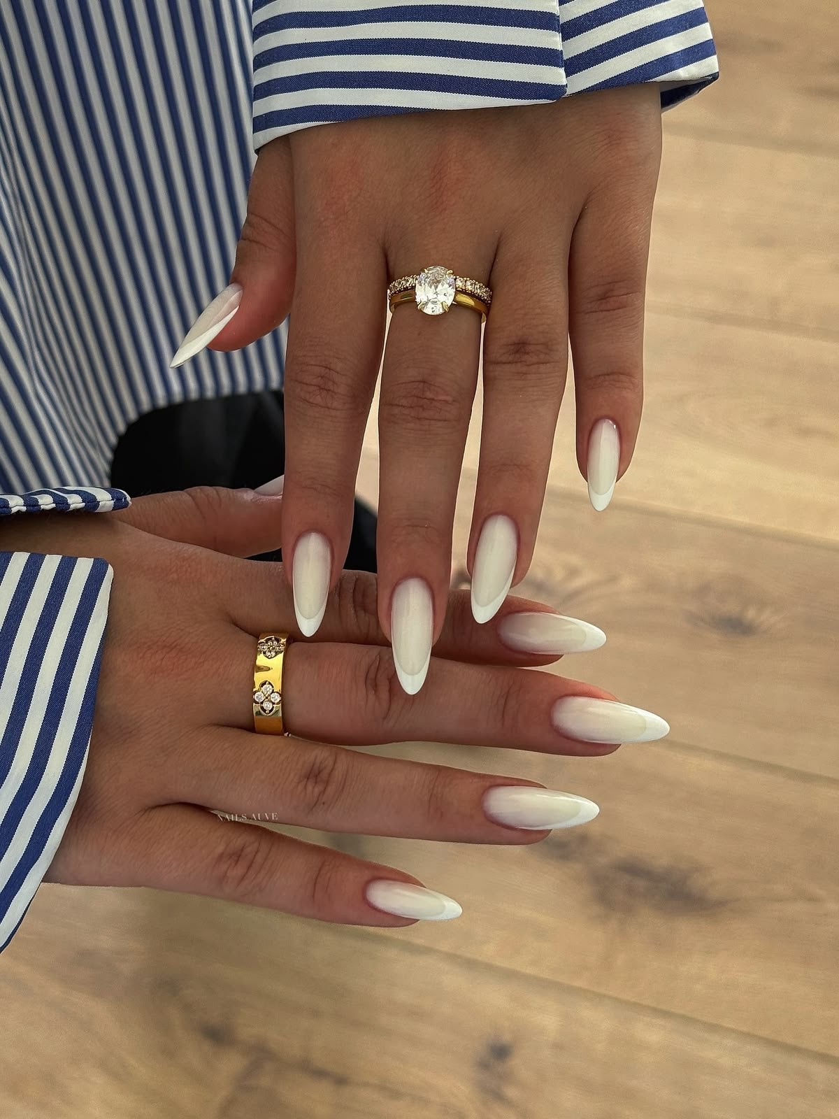 shir_nails